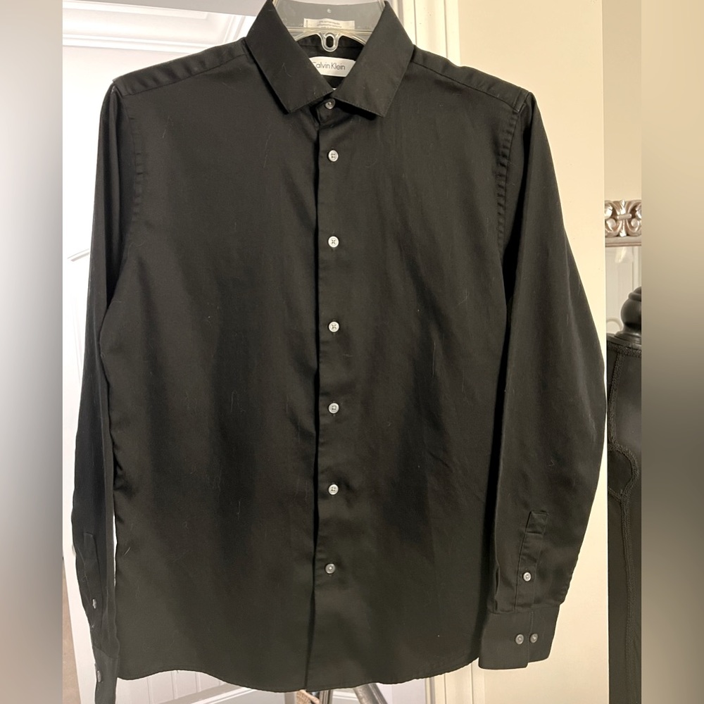 Calvin Klein - Size 16 Boys sateen button down shirt